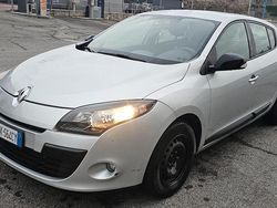 Argento Usata 2011 Renault Mégane Coupé Coupé | 3290 €