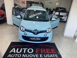 Blu Usata 2015 Renault Twingo SE Due volumi | 6980 € (Buon prezzo)