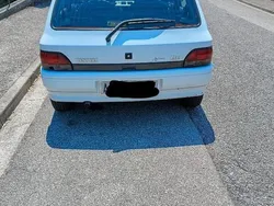 Usata 1996 Renault Clio Due volumi | 300 €