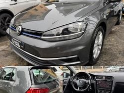 Grigio Usata 2018 VW Golf Executive Tre volumi | 12.400 € (Molto cara)