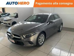 Grigio Usata 2020 Mercedes A180 Tre volumi | 22.499 € (Buon prezzo)