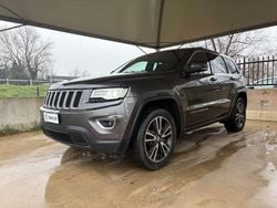 Grigio Usata 2015 Jeep Grand Cherokee SUV | 15.800 € (Ottimo prezzo)