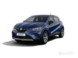 Blu Usata 2023 Renault Captur Zen SUV | 21.900 € (Cara)