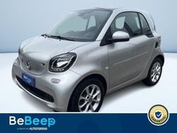 Plateado Usado 2019 Smart ForTwo Electric Drive Passion Berlina | 9100 € (Buen precio)