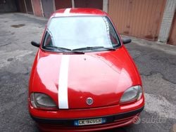Rosso Usata 2003 Fiat 600 Due volumi | 1900 € (Buon prezzo)