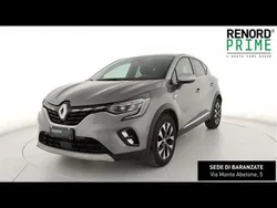 Grigio scuro Usata 2024 Renault Captur Techno SUV | 17.990 € (Ottimo prezzo)