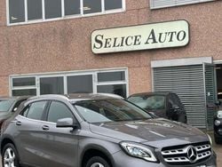 Grigio Usata 2019 Mercedes GLA200 SUV | 21.000 €