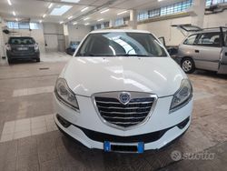 Bianco Usata 2012 Lancia Delta Silver Due volumi | 4500 € (Buon prezzo)