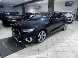Grigio Usata 2022 Audi A3 Sportback Advanced Due volumi | 21.900 € (Buon prezzo)