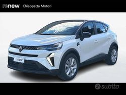 Bianco nacré + tetto nero Usata 2025 Renault Captur Evolution SUV | 21.500 € (Cara)