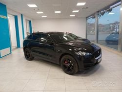Nero Usata 2016 Jaguar F-Pace Portfolio SUV | 19.900 € (Buon prezzo)