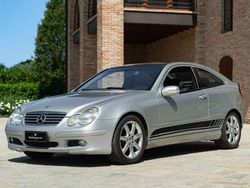 Grigio Usata 2003 Mercedes C320 Coupé | 10.000 €