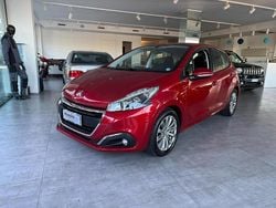 Rosso Usata 2019 Peugeot 208 Allure Due volumi | 7900 € (Ottimo prezzo)