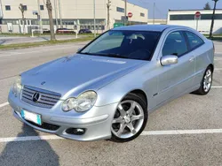 Argento Usata 2006 Mercedes C200 Sport Edition Coupé | 5700 € (Buon prezzo)