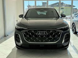 Grigio Nuova 2025 Audi Q5 SUV | 74.200 € (Buon prezzo)