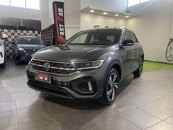 Grigio Nuova 2025 VW T-Roc R-line SUV | 27.900 € (Buon prezzo)