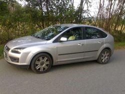Usata 2006 Ford Focus Tre volumi | 650 € (Super prezzo)