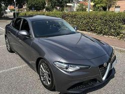 Usata 2017 Alfa Romeo Giulia Super Tre volumi | 20.000 € (Cara)