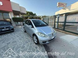 Grigio Usata 2006 Mercedes A180 Avantgarde Tre volumi | 1290 € (Super prezzo)
