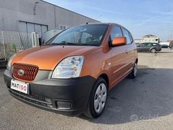 Arancione Usata 2007 Kia Picanto Due volumi | 1190 €