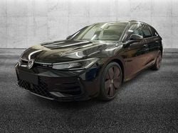 Nero Usata 2024 VW Passat R-line Station wagon | 45.950 € (Cara)