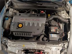 Usata 2006 Alfa Romeo 147 Distinctive Due volumi | 2300 € (Cara)