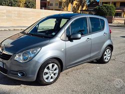 Grigio Usata 2011 Opel Agila Enjoy Monovolume | 4500 € (Buon prezzo)