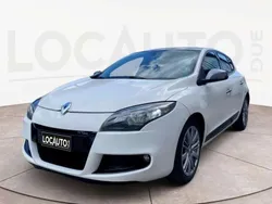 Bianco Usata 2010 Renault Mégane GT Line GT-Line Tre volumi | 2490 € (Buon prezzo)