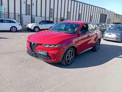 Rosso(met.) Usata 2024 Alfa Romeo Tonale Sprint SUV | 30.500 € (Buon prezzo)