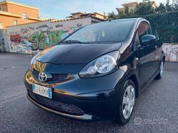 Nero Usata 2007 Toyota Aygo Due volumi | 2500 € (Ottimo prezzo)