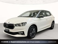 Bianco magnolia grigio graphite metalliz Usata 2022 Skoda Fabia Style Due volumi | 16.500 € (Cara)