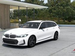 Bianco Nuova 2025 BMW 340 Station wagon | 69.331 € (Buon prezzo)