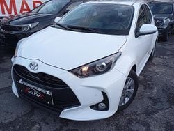 Bianco Usata 2024 Toyota Yaris Design Tre volumi | 15.500 €