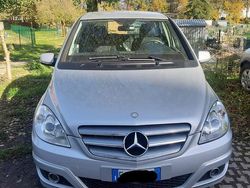 Grigio Usata 2008 Mercedes B170 Monovolume | 2800 € (Buon prezzo)