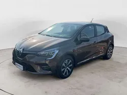 Marrone Usata 2021 Renault Clio V Zen Tre volumi | 13.800 € (Ottimo prezzo)