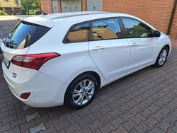 Usata 2012 Hyundai i30 Comfort Station wagon | 6500 € (Molto cara)