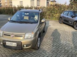 Beige Usata 2010 Fiat Panda 4x4 Climbing Due volumi | 6950 € (Cara)