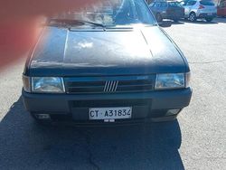 Nero Usata 1992 Fiat Uno Due volumi | 2000 €