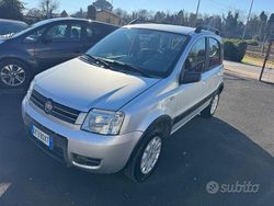 Grigio Usata 2009 Fiat Panda 4x4 Due volumi | 5800 € (Buon prezzo)