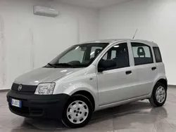 Argento Usata 2011 Fiat Panda Dynamic Due volumi | 2950 € (Ottimo prezzo)