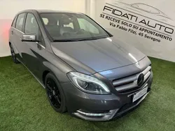 Grigio Usata 2014 Mercedes B220 Premium Monovolume | 12.700 € (Buon prezzo)