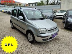 Argento Usata 2011 Fiat Panda Dynamic Due volumi | 4950 € (Buon prezzo)
