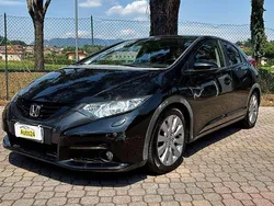 Nero Usata 2014 Honda Civic Lifestyle Tre volumi | 5500 € (Ottimo prezzo)