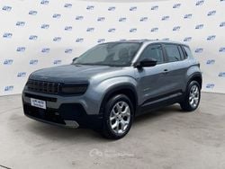 Grigio Usata 2024 Jeep Avenger Altitude SUV | 20.800 € (Buon prezzo)