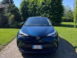 Usata 2023 Toyota C-HR SUV | 25.000 € (Buon prezzo)