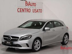 Argento Usata 2016 Mercedes A180 Tre volumi | 12.500 € (Ottimo prezzo)