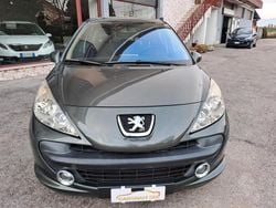 Grigio Usata 2007 Peugeot 207 Tre volumi | 3600 € (Buon prezzo)