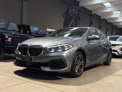 Grigio metallizzato Usata 2022 BMW 118 Due volumi | 18.900 € (Super prezzo)
