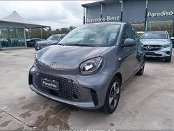 Grigio Usata 2021 Smart ForFour Electric Drive Passion Tre volumi | 13.500 € (Buon prezzo)