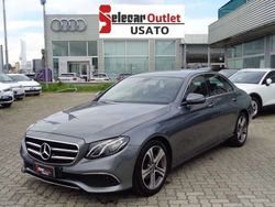 Grigio Usata 2021 Mercedes E200 Business Tre volumi | 36.900 € (Cara)
